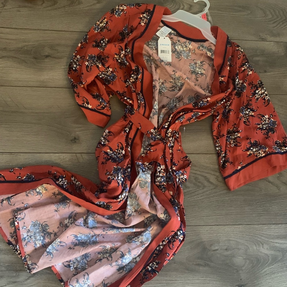 Time and Tru  3/4 Sleeve Long Kimono